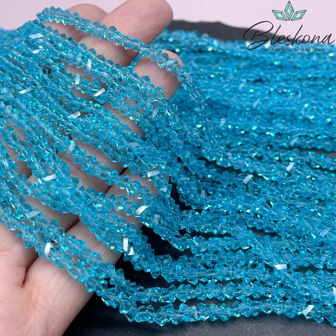 Чешское стекло №04 4,5 мм треугольник