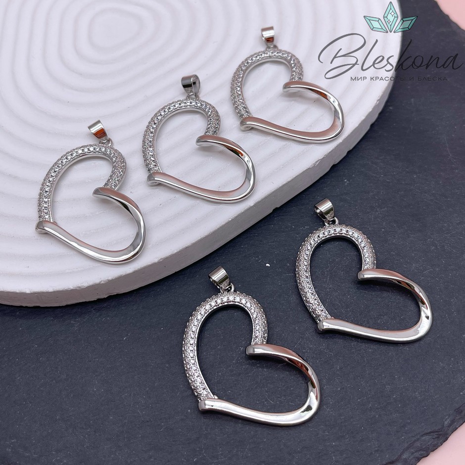 38*27 мм Цвет серебро, Подвеска Сердце цирконы