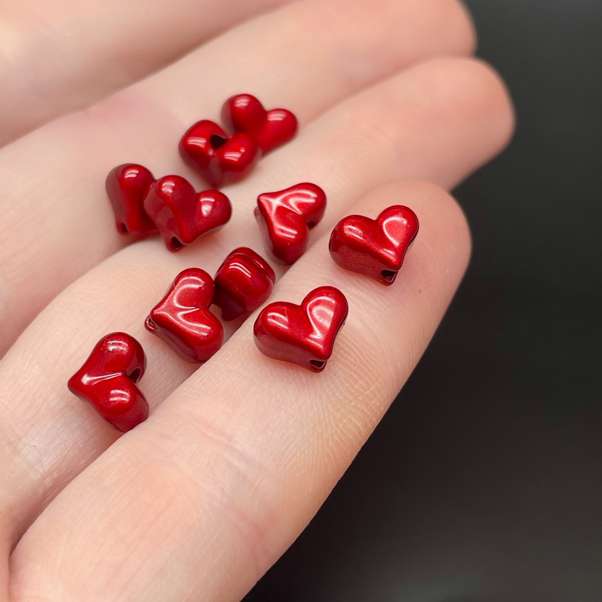 6*8 мм , Бусина сердце красная эмаль уп.10шт