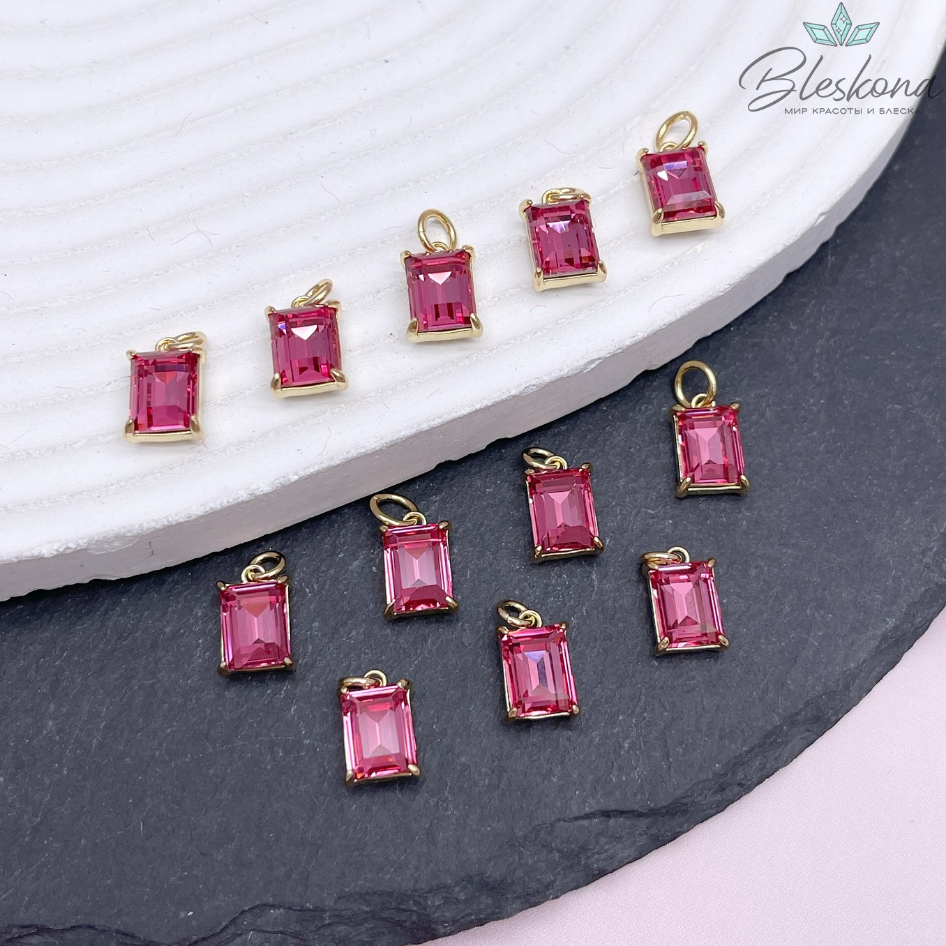 8*5 мм, Цвет золото, Подвеска прямоугольник малиновый циркон