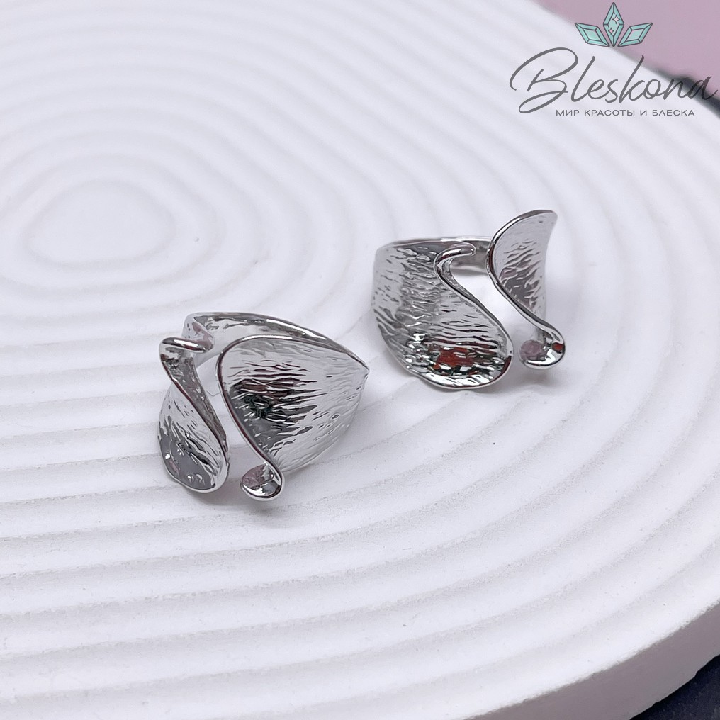 20,5 мм Цвет серебро, Кольцо безразмерное волны