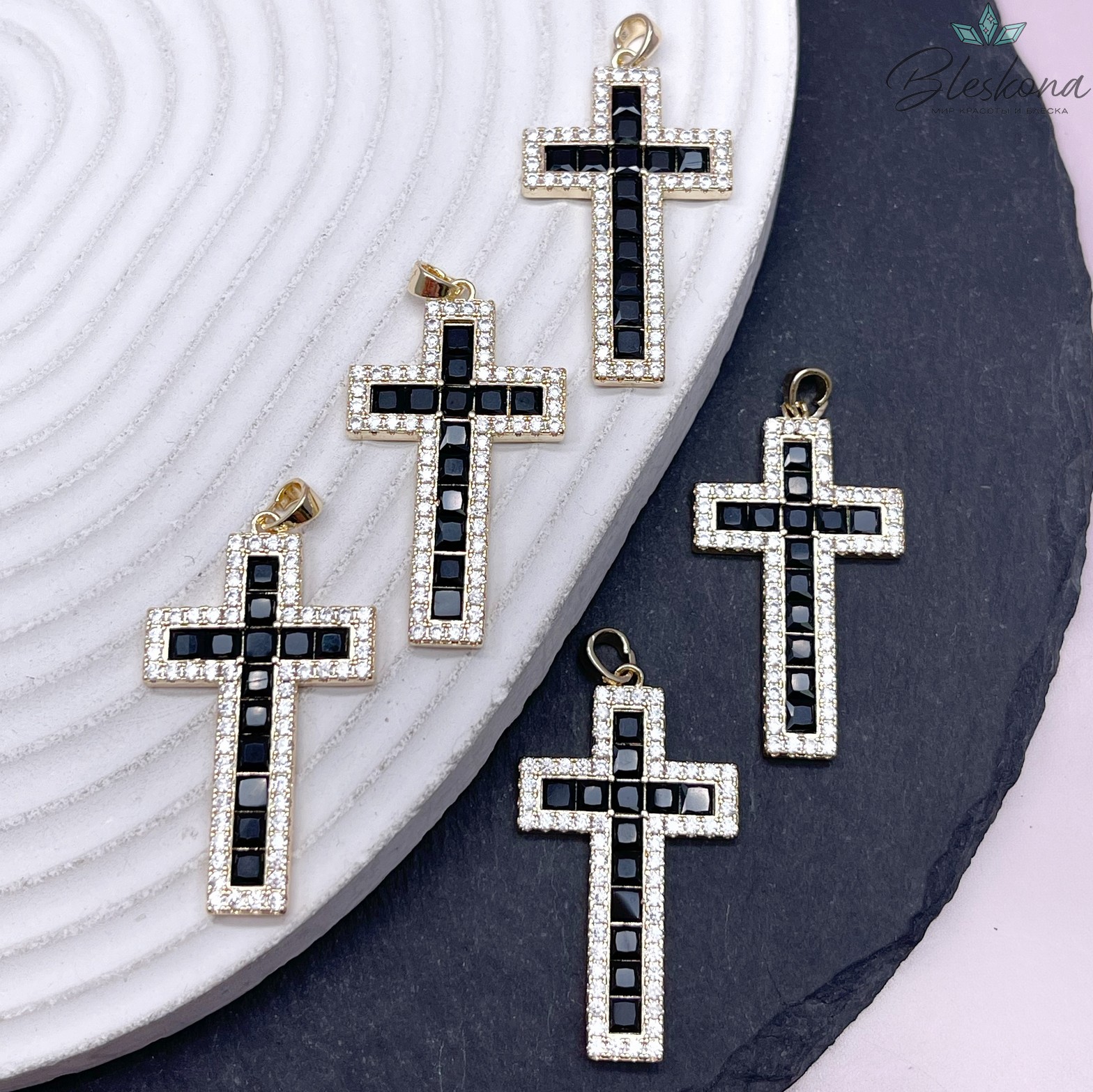 20*32,4 мм Цвет золото, Подвеска Крест  черные цирконы -16