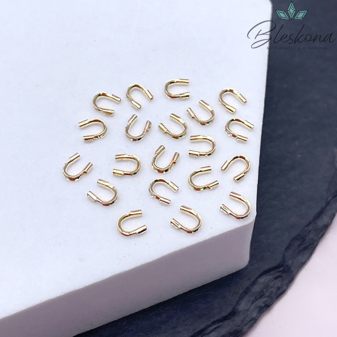 4,5*4,5мм Цвет золото, Протектор Люкс 20 шт.