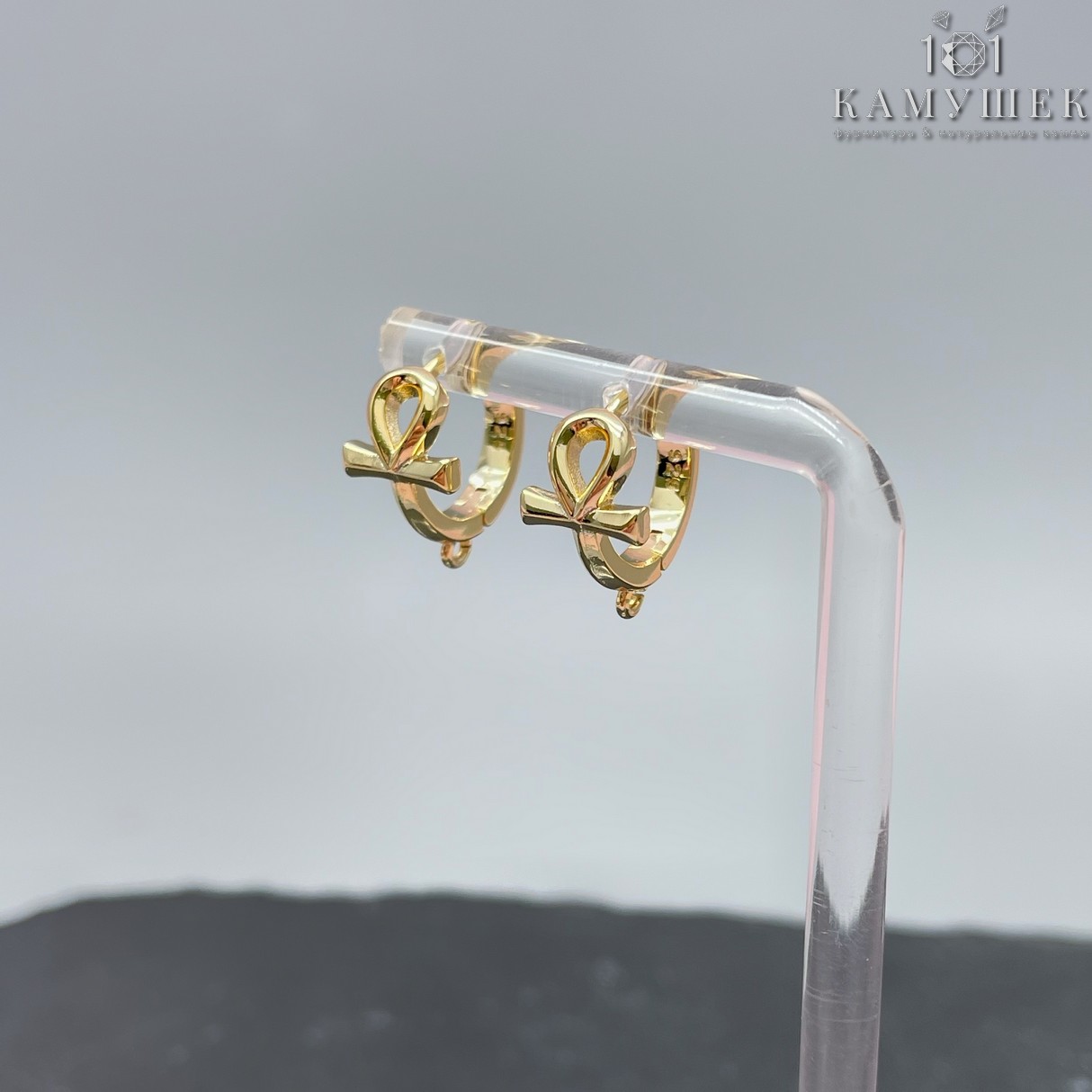 15,7*8,5 мм Цвет золото, №254 Швензы крест Анх