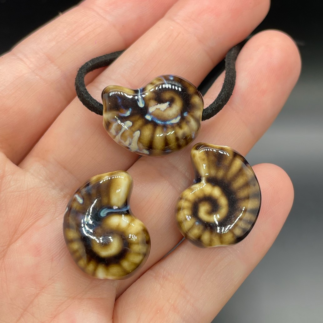 21*17 мм Бусина Аммонит, керамика цвет коричневый №2