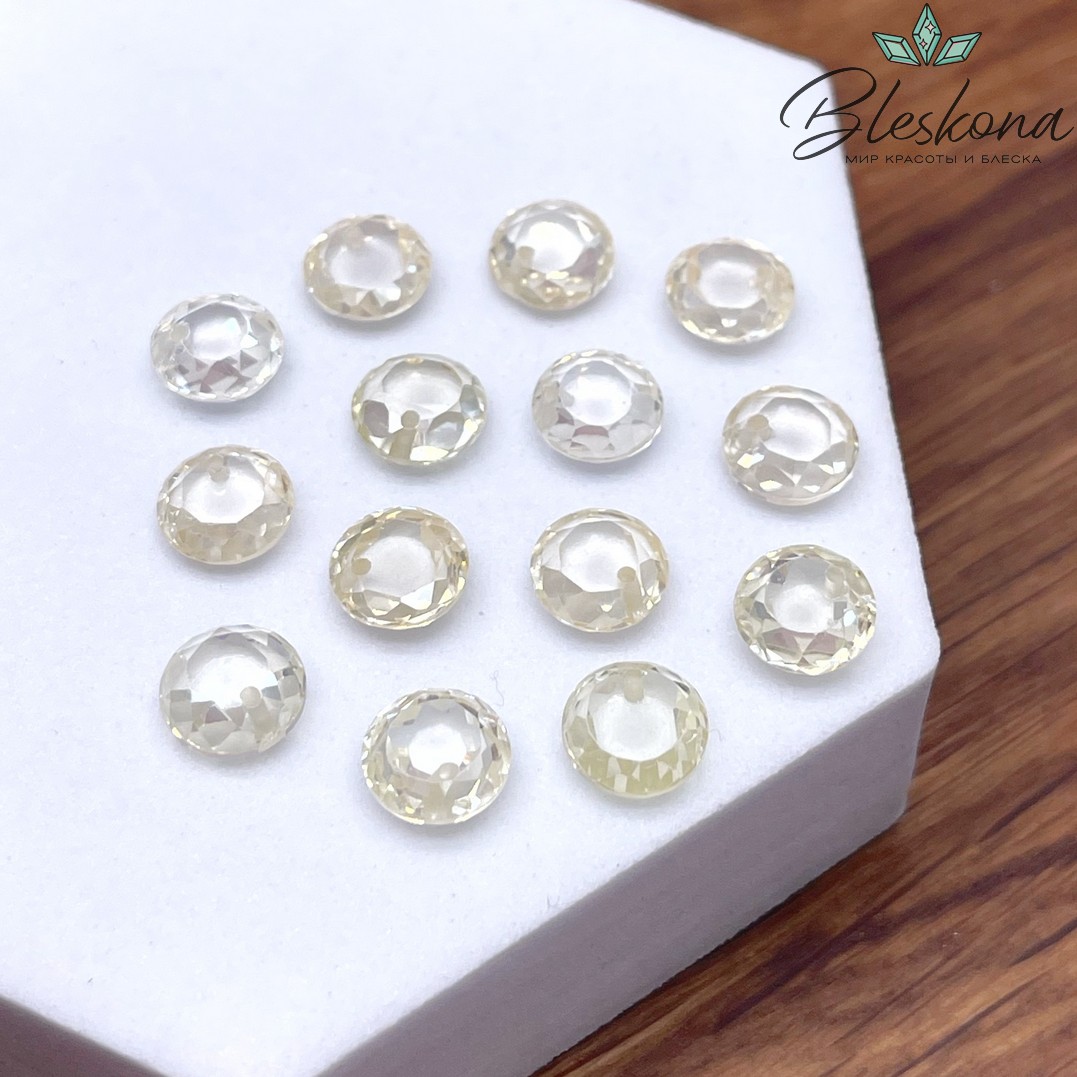 8 мм, Подвеска Циркон круг айвори (кубический цирконий, фианит) 