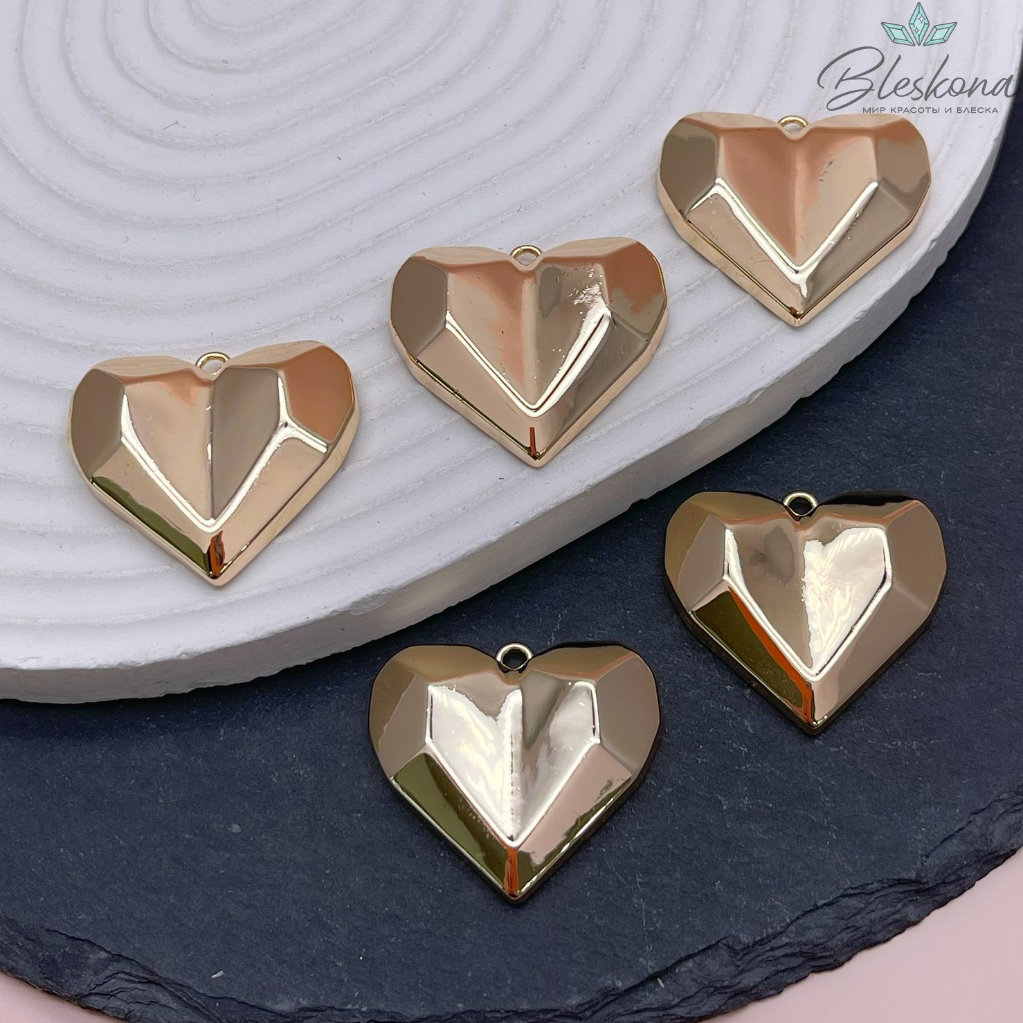 23*25мм Цвет золото, Подвеска сердце фигурное
