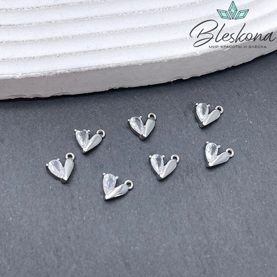 8*6,5 мм Цвет серебро, Подвеска сердце циркон