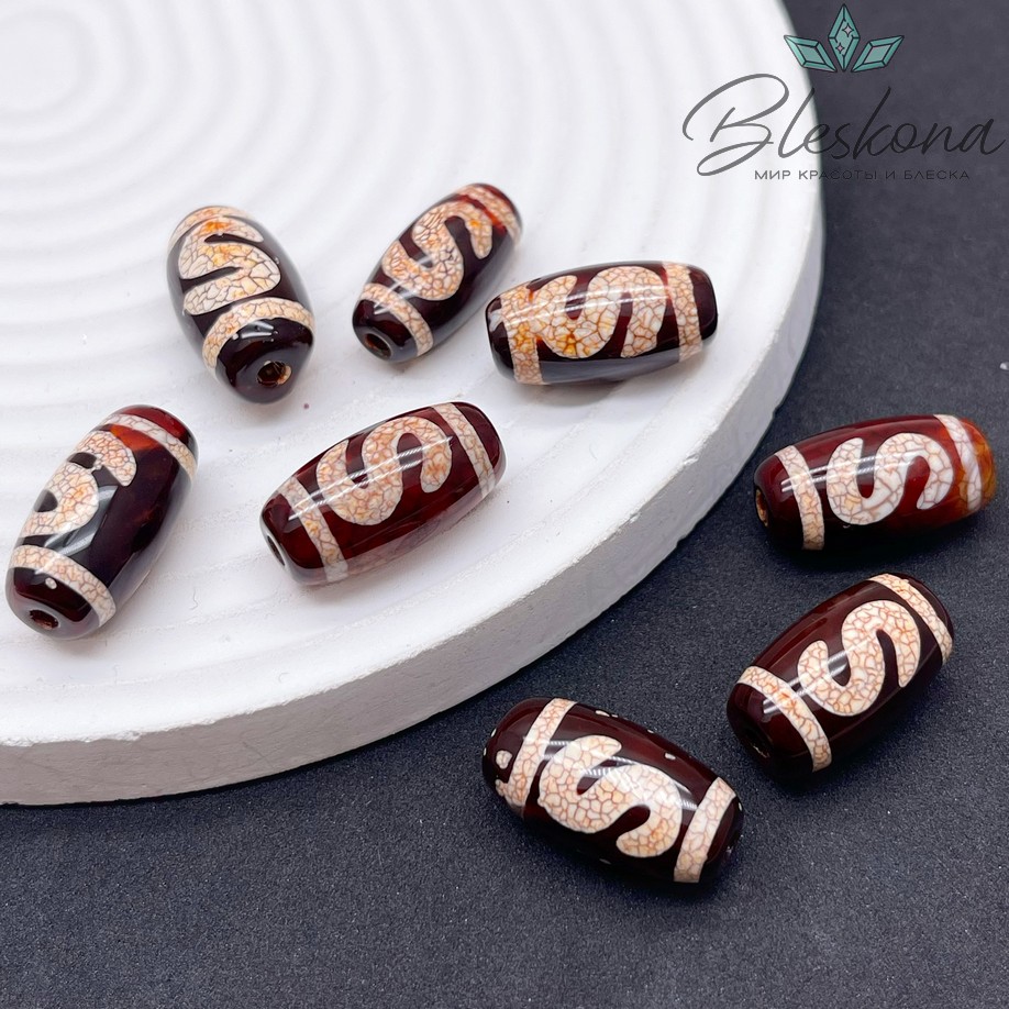 Бусина Дзи Денежный крючок бордовый бочонок 19*10 мм