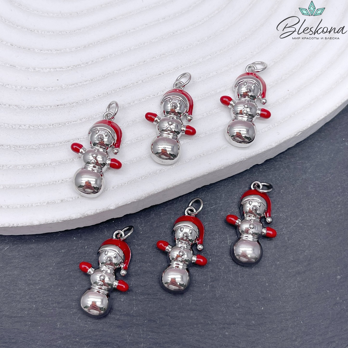 22*13 мм Цвет серебро, Подвеска снеговик эмаль 