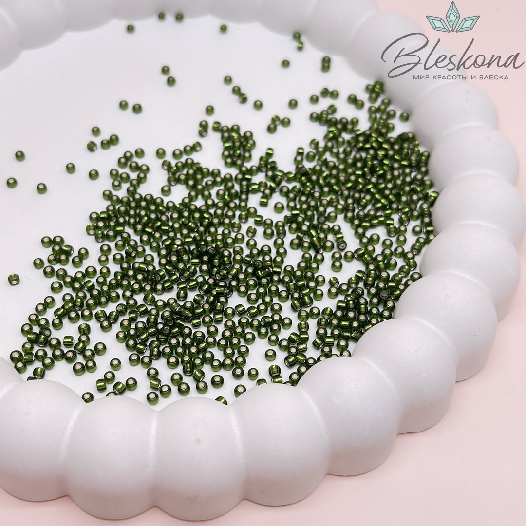 Бисер TOHO round 11/0 цвет №37 (оттенок зеленого)