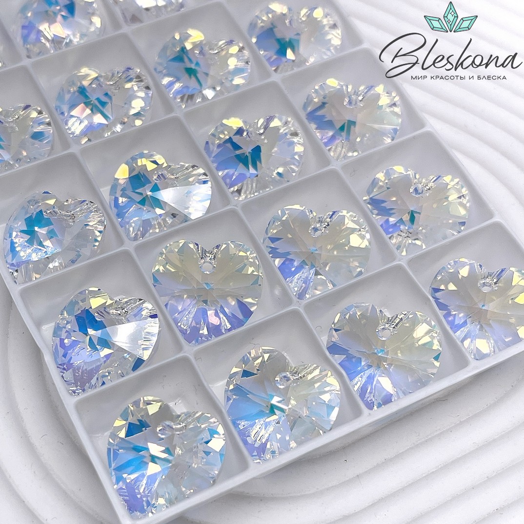 6228 Xilion Heart 18*17,5 мм Crystal Aurore Boreale (AB)