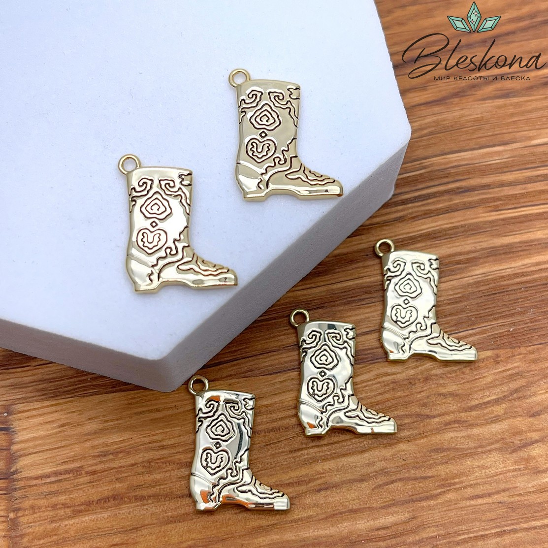 19*13,6 мм Цвет золото, Подвеска Сапожок Этно