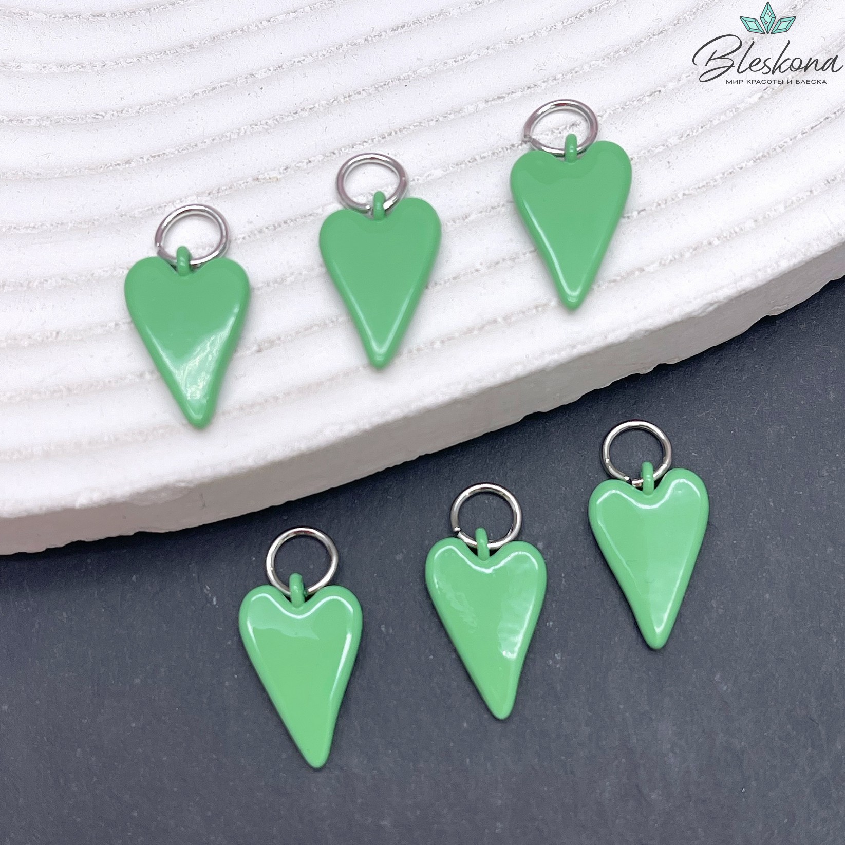 15,5*10 мм, Цвет серебро, Подвеска сердце зеленая эмаль