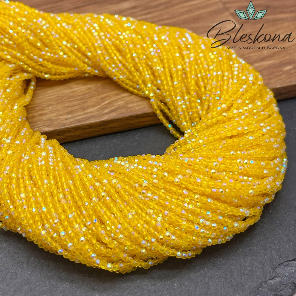 2 мм Бусины стекло темно-желтое с переливом алмазная огранка