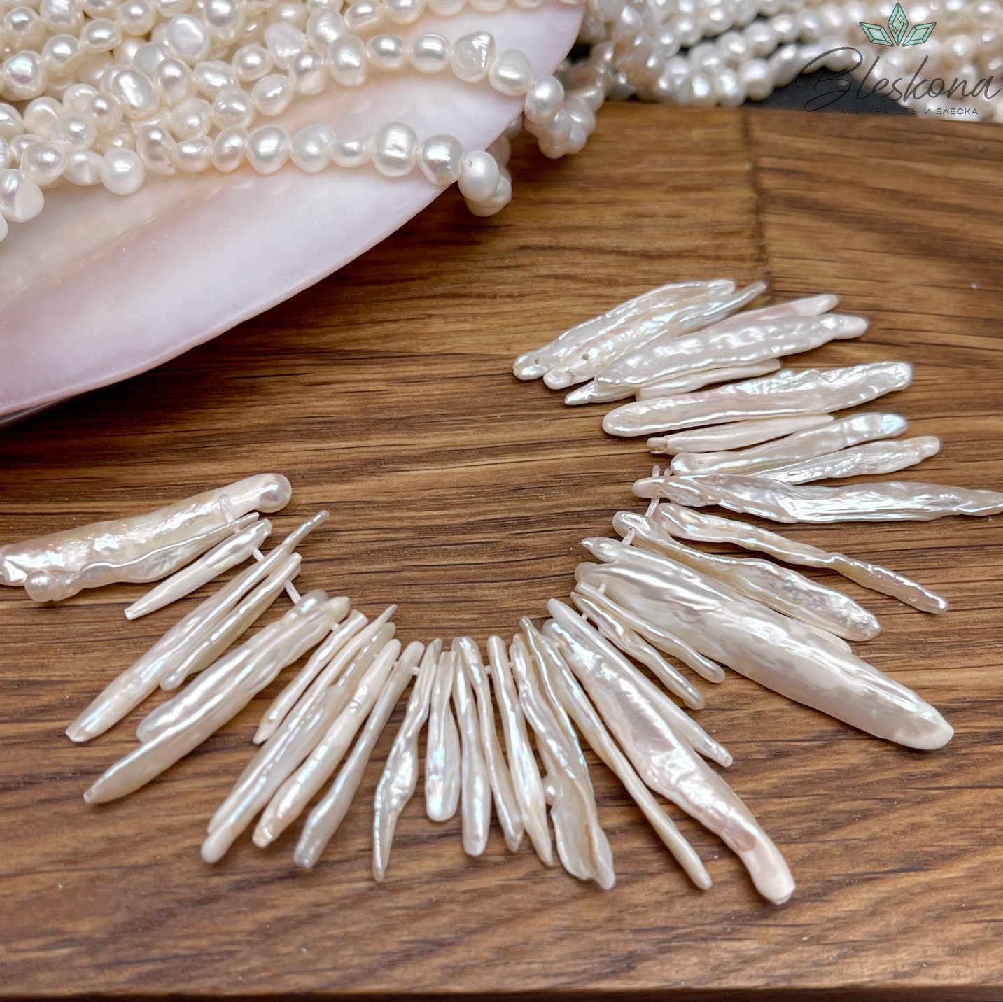 Жемчуг Белый Бива сет 8 см смещенный центр (16-23)*(4-4,5)мм