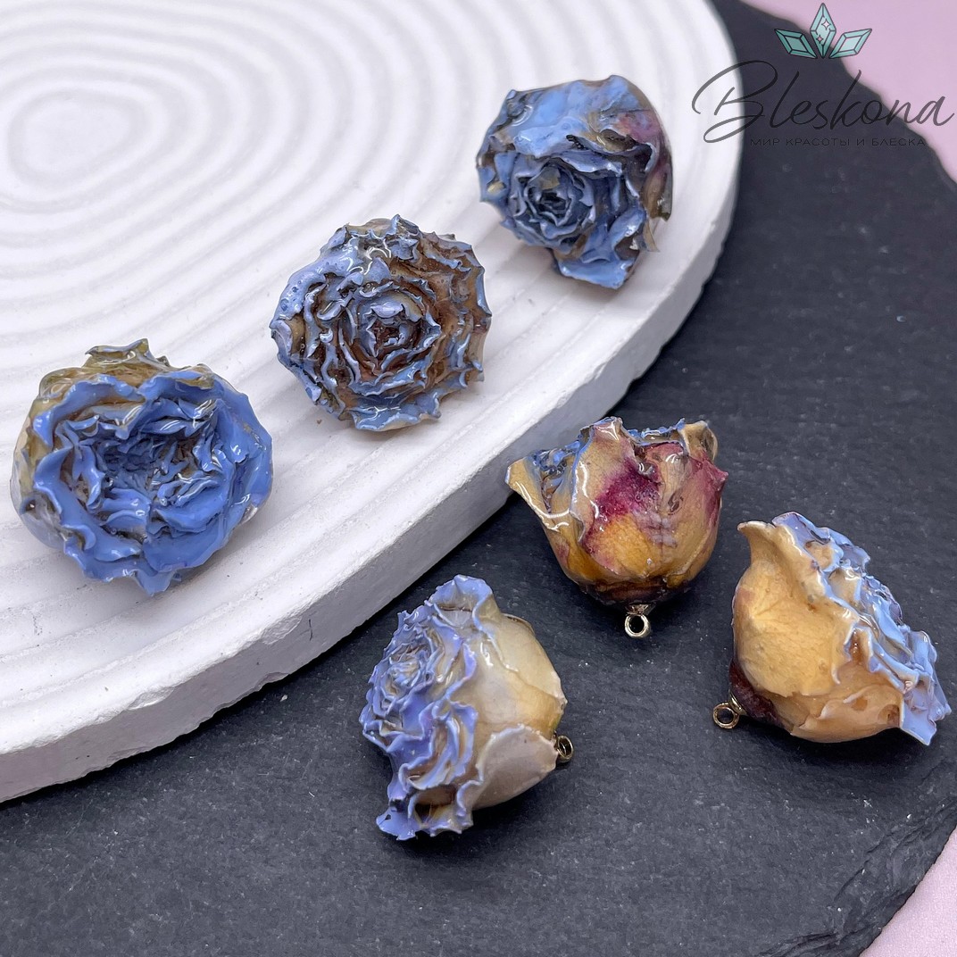 20-26 мм, Цвет золото, Подвеска роза в эпоксидной смоле №23