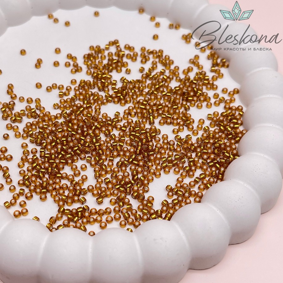 Бисер TOHO round 11/0 цвет №22C (оттенок коричневого)