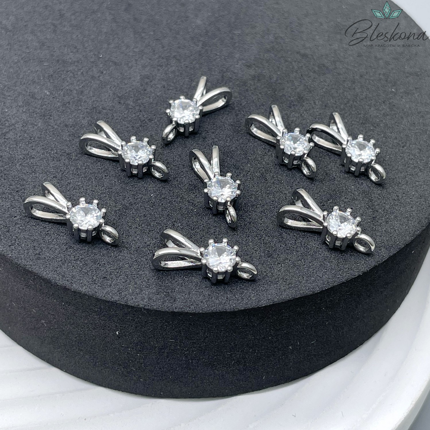 15,4*6 мм Цвет серебро, Бейл циркон неразъемное кольцо