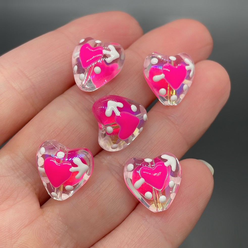 13,5 мм, Стекло бусина сердце с ярко-розовым сердечком стрела уп.5 шт