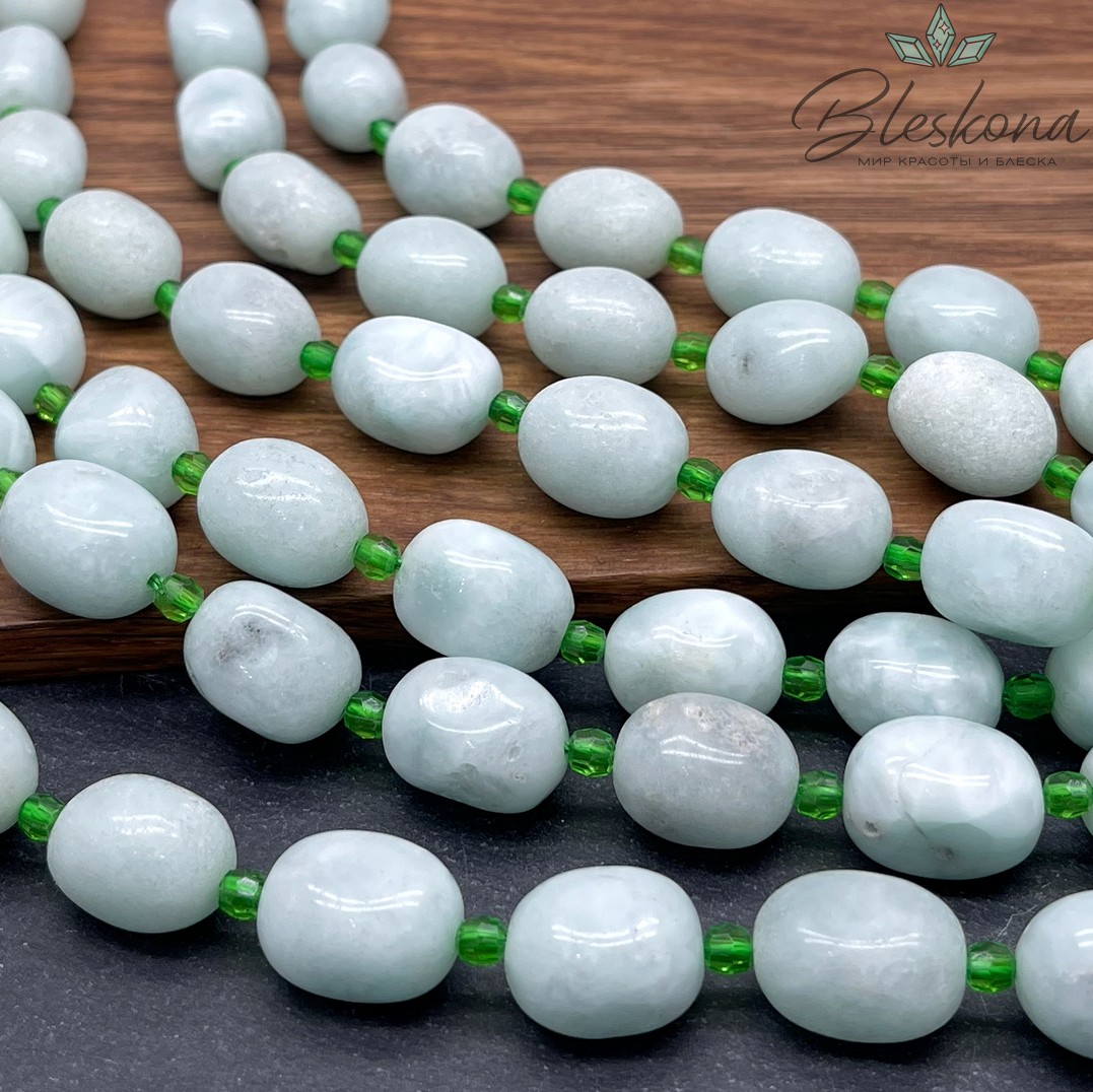 Волластонит (синтетический)  галтовка (14-16)*(11-12) мм 