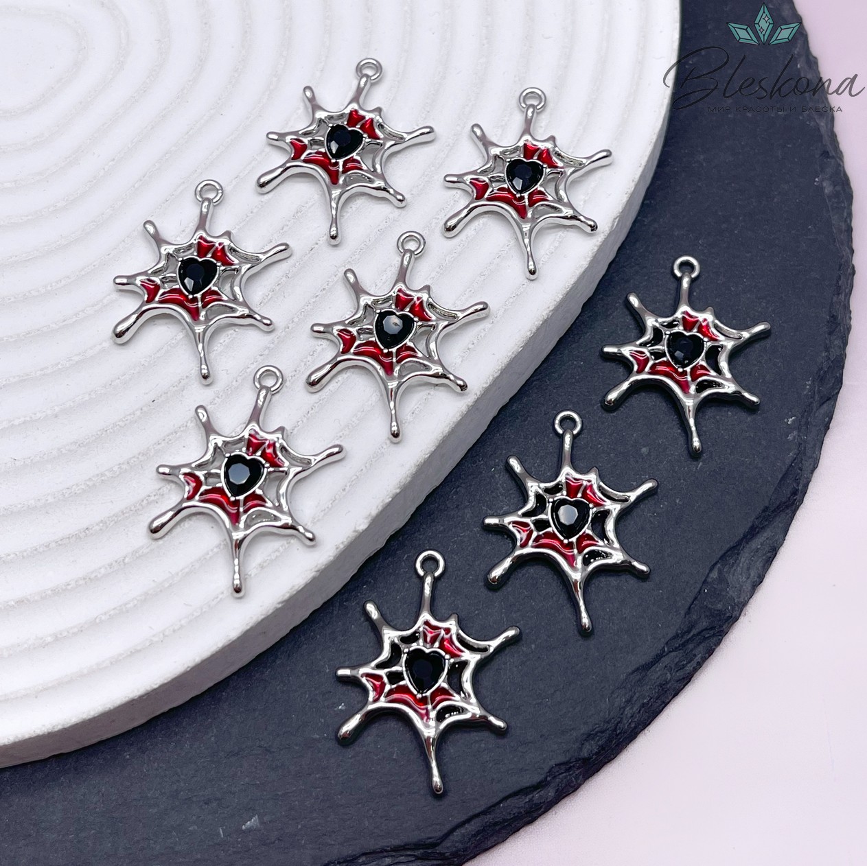 28*24,5 мм Цвет серебро, Подвеска Паутина