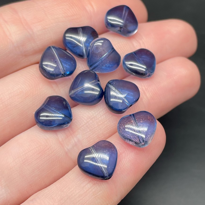 10,5 мм, Стекло сердце синее  уп.10 шт 