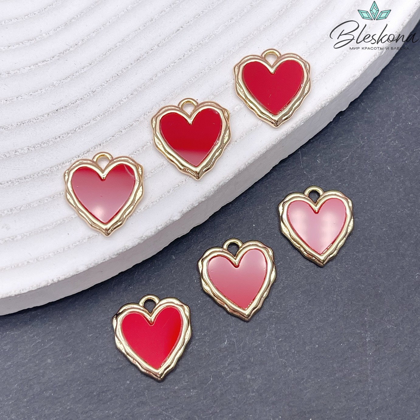 16*14 мм Цвет золото, Подвеска Сердце красная керамика 