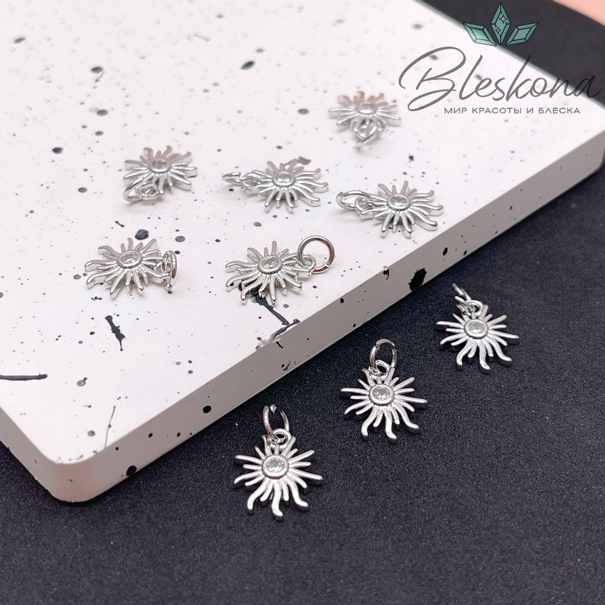 12.5*11 мм Цвет серебро, Подвеска Солнце с цирконом