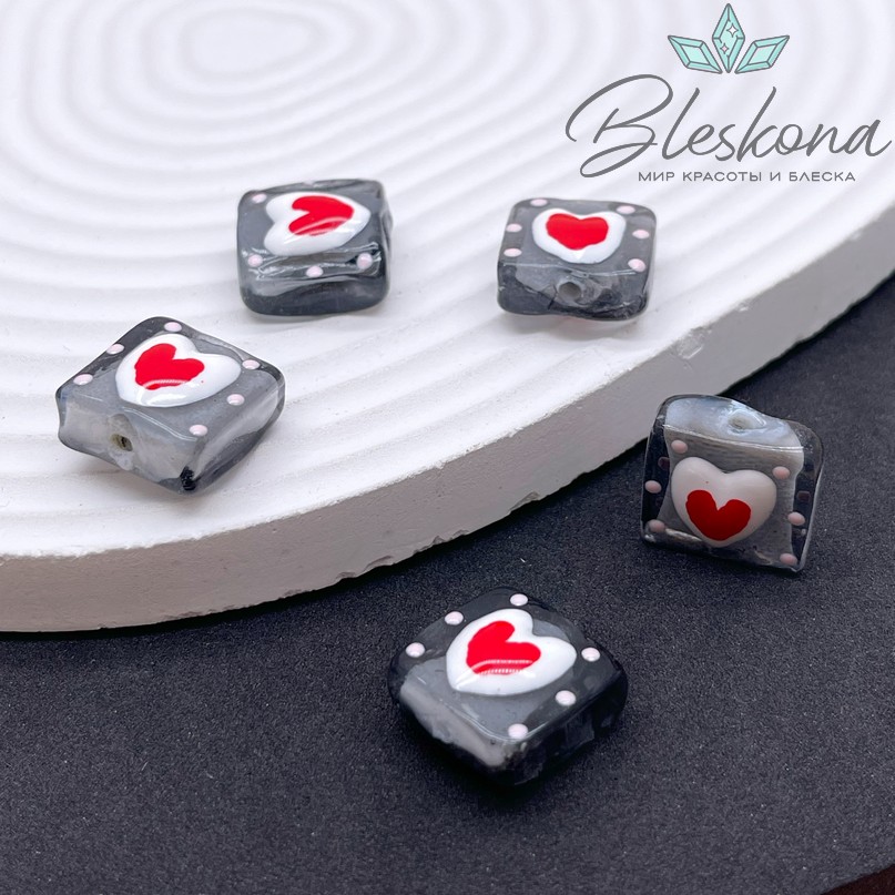 15 мм Бусина квадрат прозрачно- серый сердце