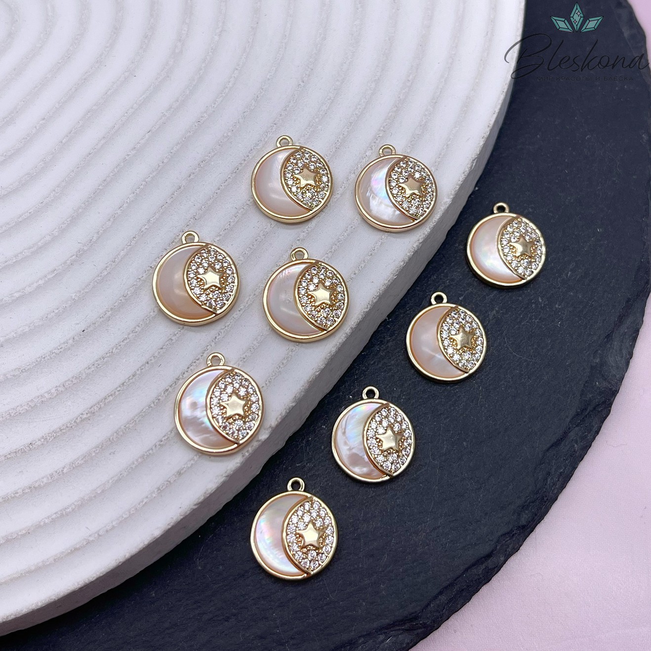 12 мм Цвет золото, Подвеска луна, звезда цирконы белый перламутр