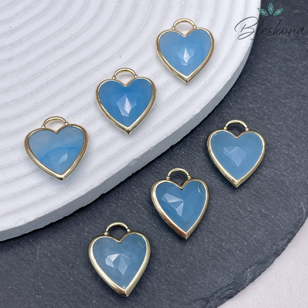 23,5*19 мм, Цвет золото, Подвеска Сердце голубой кварц огранка
