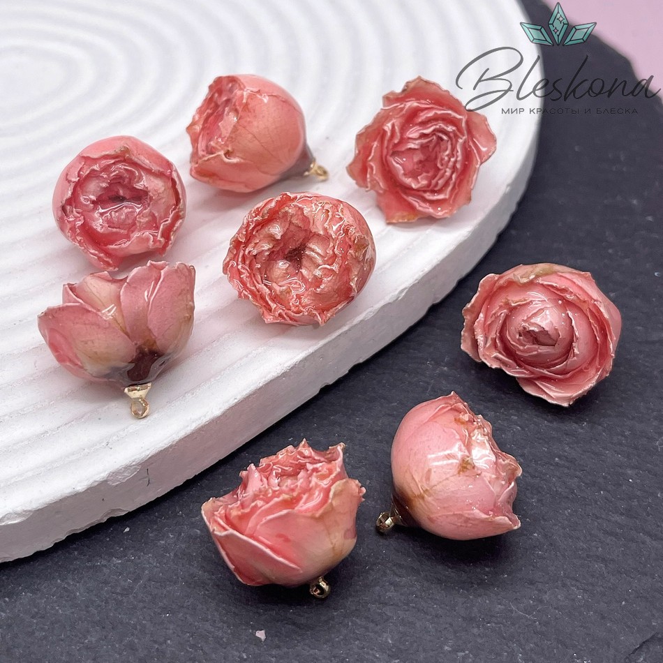 20-26 мм, Цвет золото, Подвеска роза в эпоксидной смоле №3