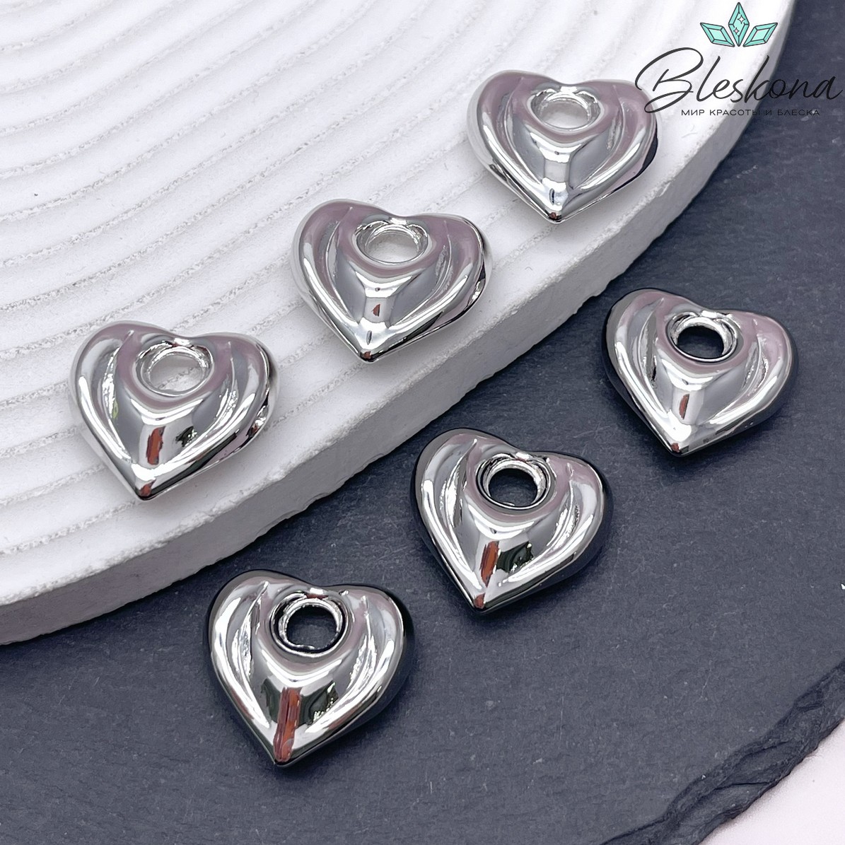 18,5*20 мм Цвет серебро, Подвеска сердце контур объемное