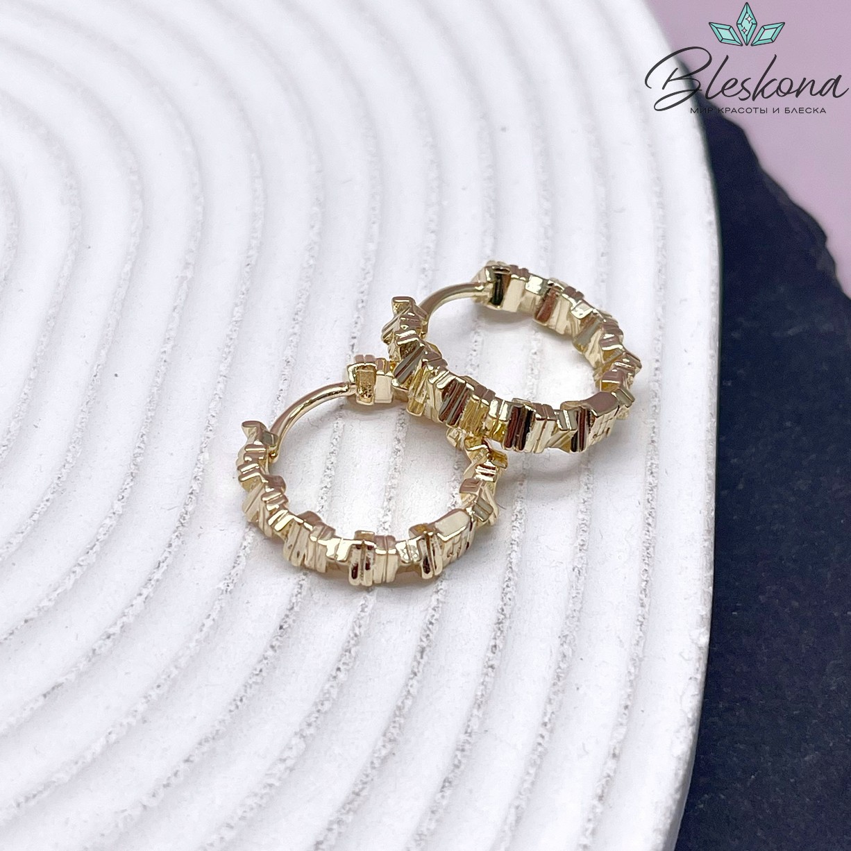 20мм Цвет золото, Швензы бублик Брусочки Конго Люкс