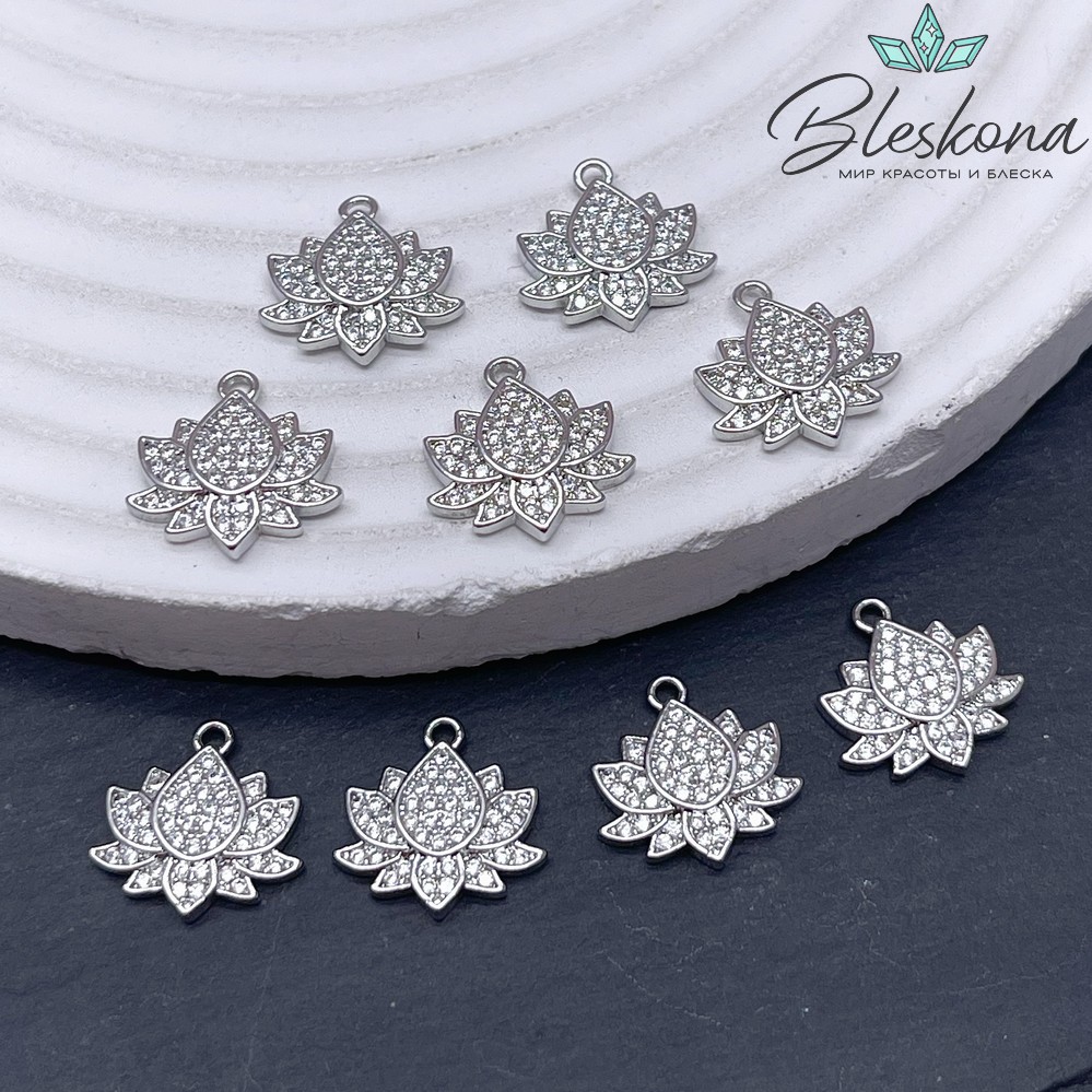 13*13 мм Цвет серебро, Подвеска лотос белые цирконы