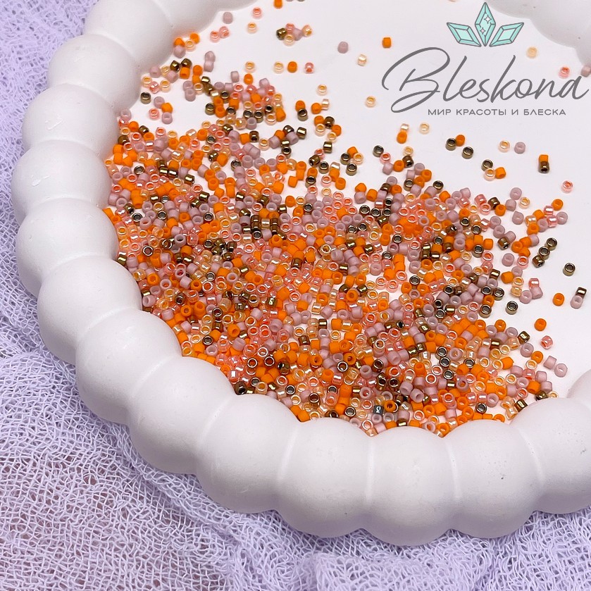 Бисер TOHO round 11/0 цвет №24-010 (микс)