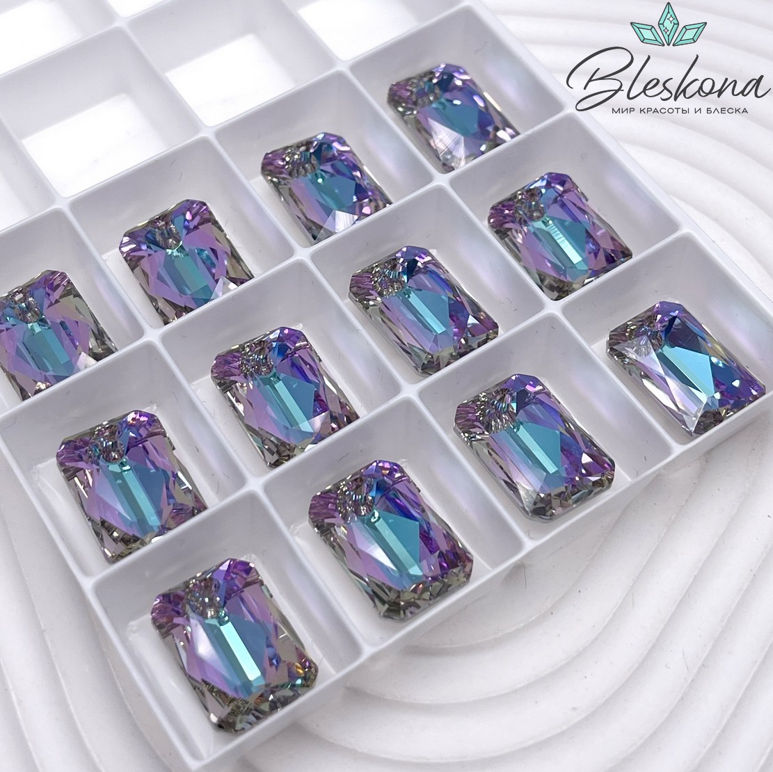 6435 Emerald Cut 16 мм Crystal Vitrail Light (VL) P