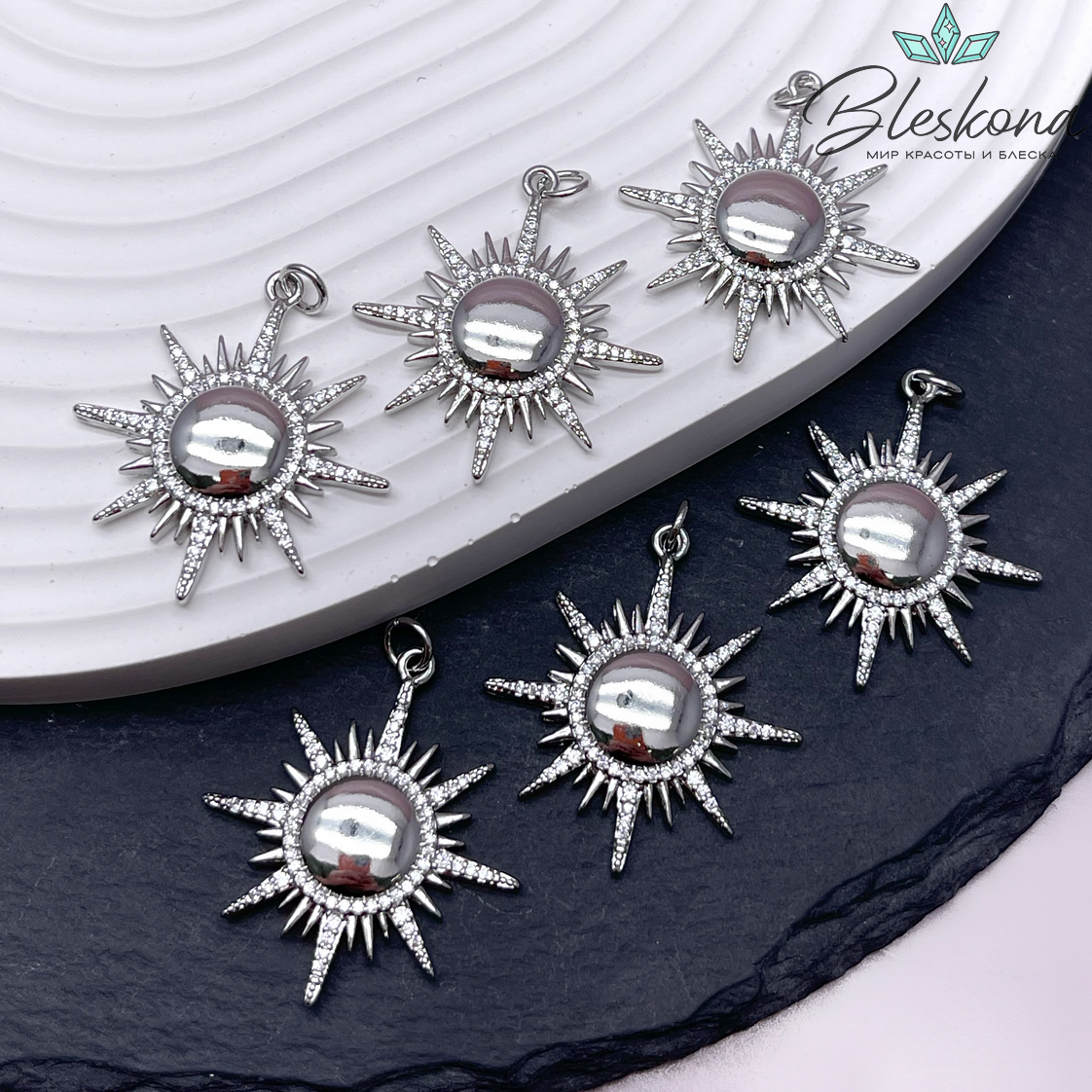 30,7*28 мм Цвет серебро, Подвеска солнце цирконы 