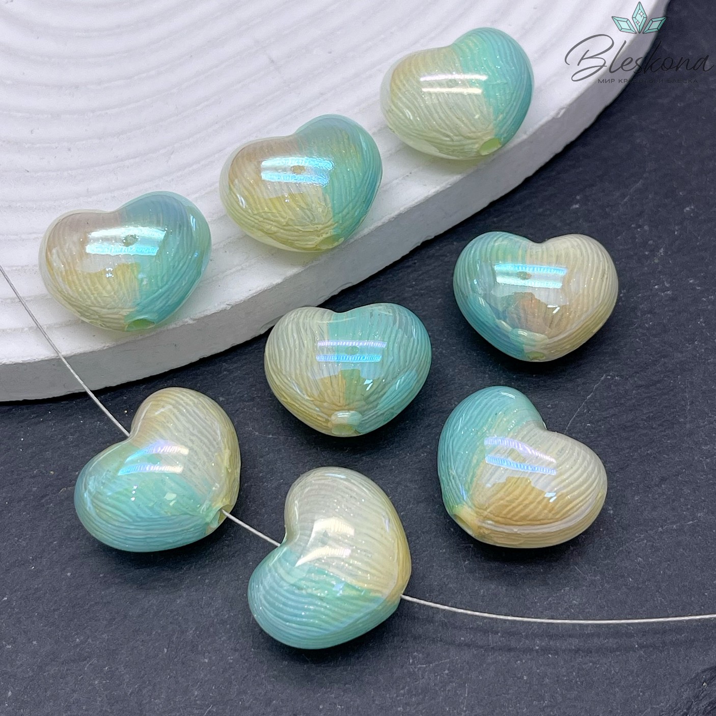 18*22 мм Бусина зефирное сердце  желто- зеленое с переливом