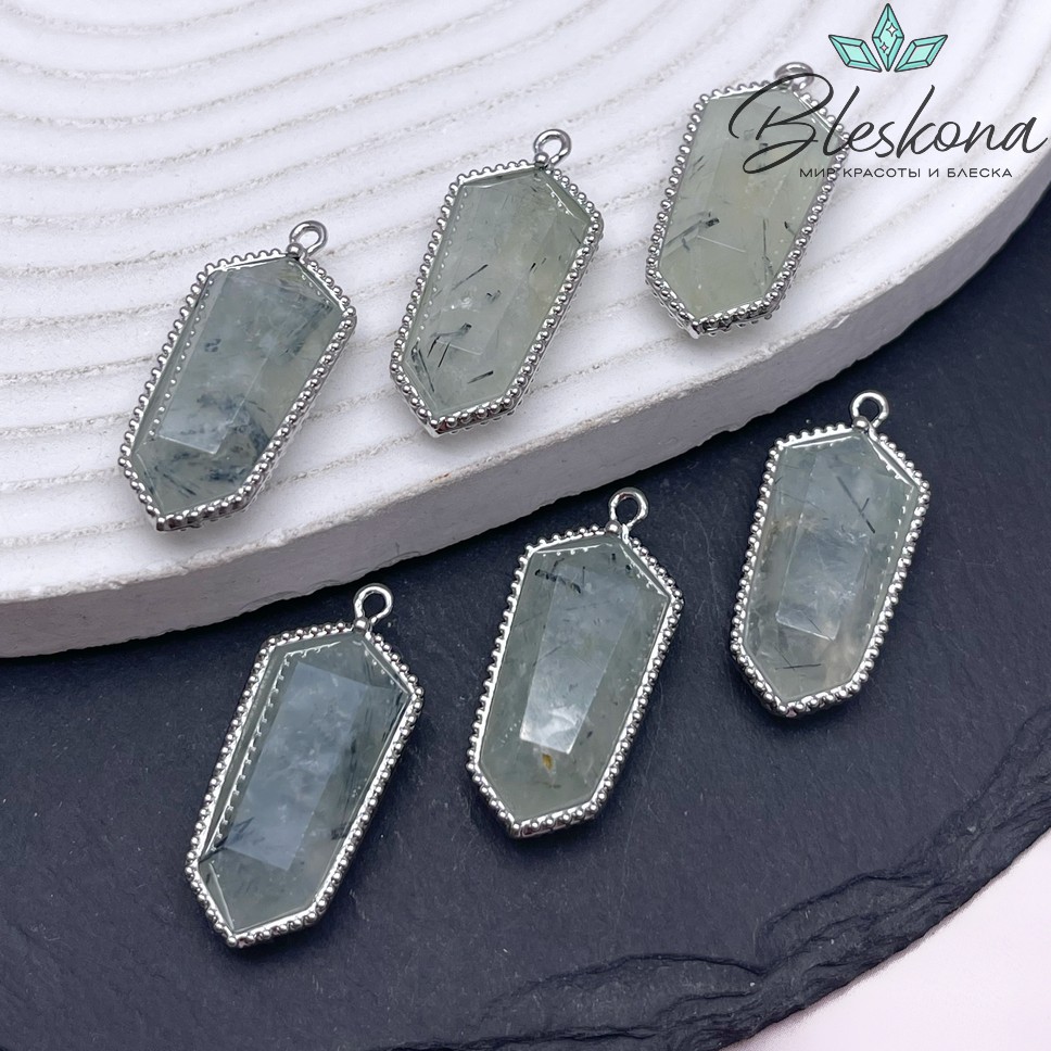 13,5*30мм, цвет серебро ,Подвеска Шестиугольник Пренит в обрамлении цирконы