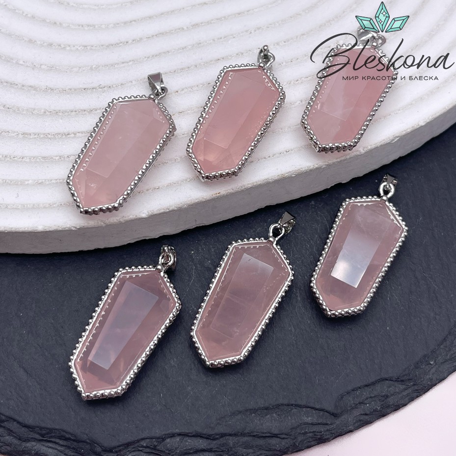 13,5*30мм, цвет серебро ,Подвеска Шестиугольник Розовый кварц в обрамлении цирконы