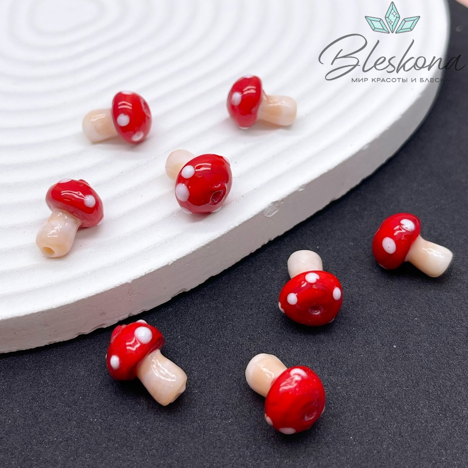 12*10 мм Бусина гриб красный с белыми точками
