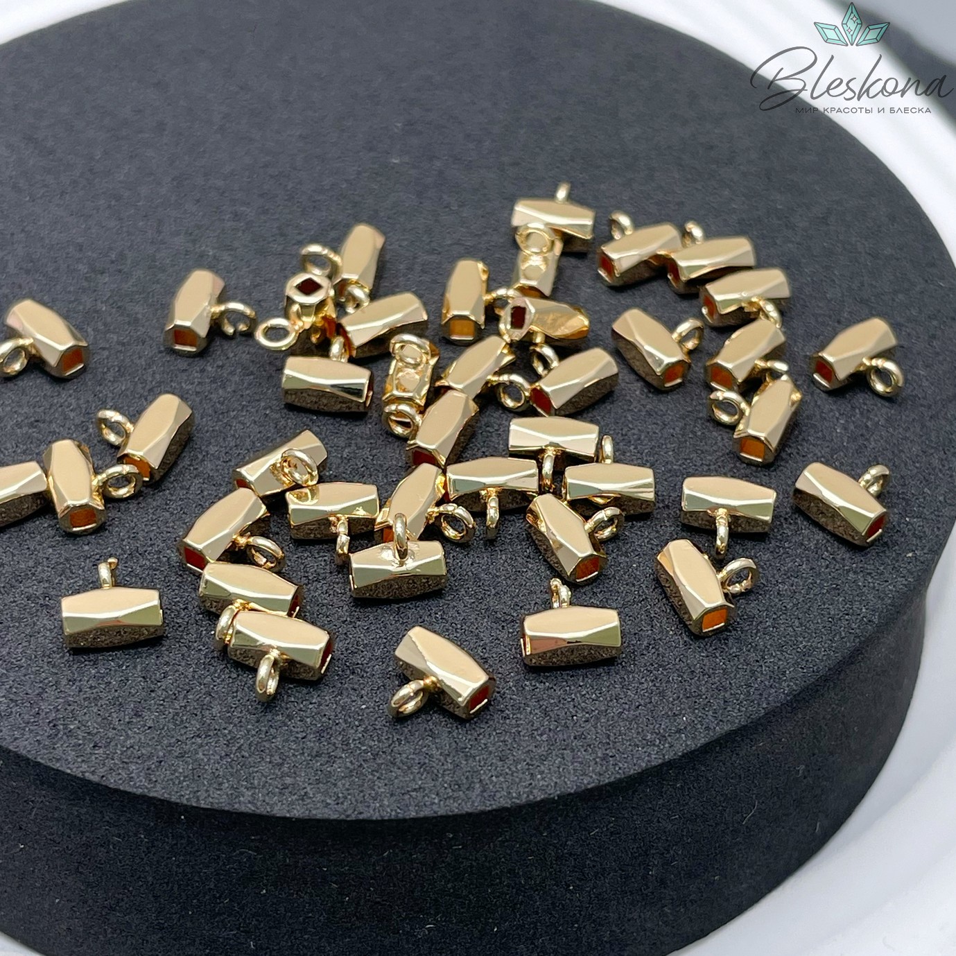 6*6 мм Цвет золото, Бейл огранка разъмное кольцо