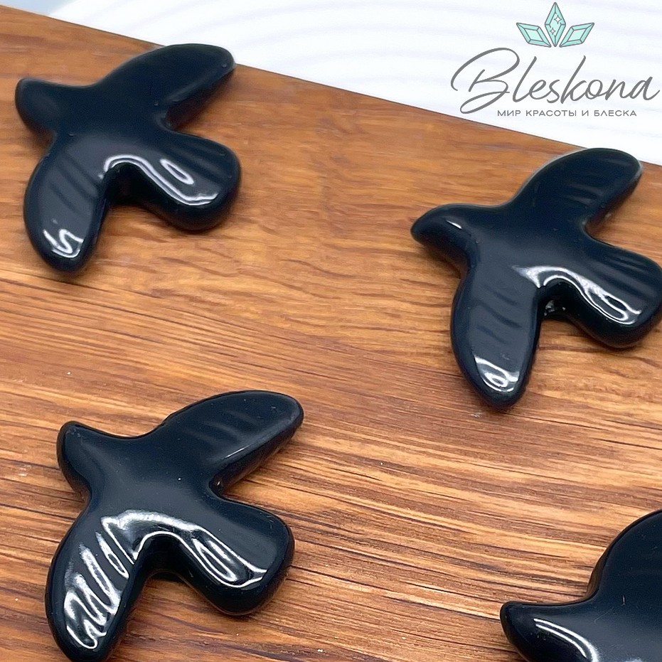 33*37 мм Керамика бусина Голубь черный (Птица)