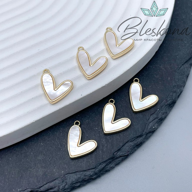 14*13,5 мм Цвет золото, Подвеска сердце белый перламутр
