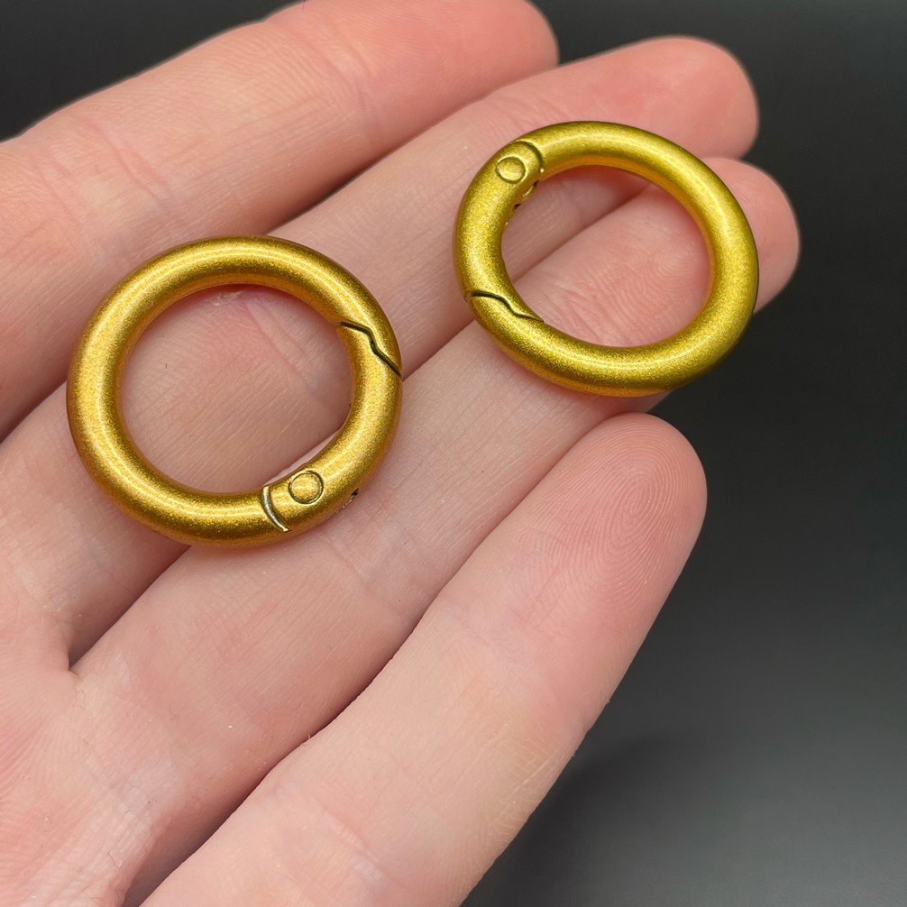 25мм , Замок круг золотистая эмаль матовая