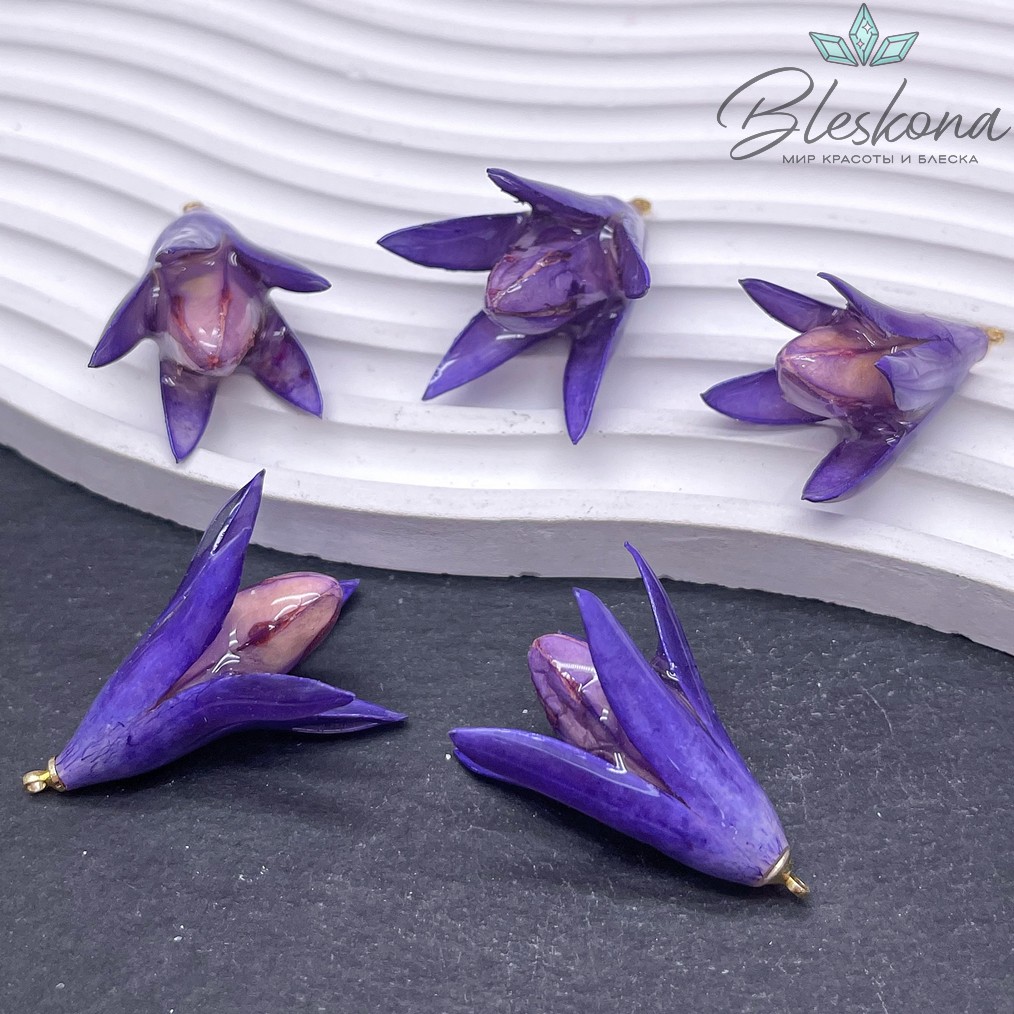 35-42 мм Подвеска Магнолия в эпоксидной смоле фиолетовая