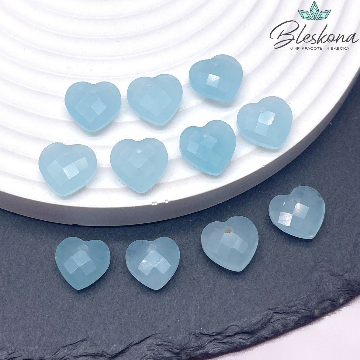 Подвеска Сердце кварц тонированный голубой огранка 11*11,5 мм 