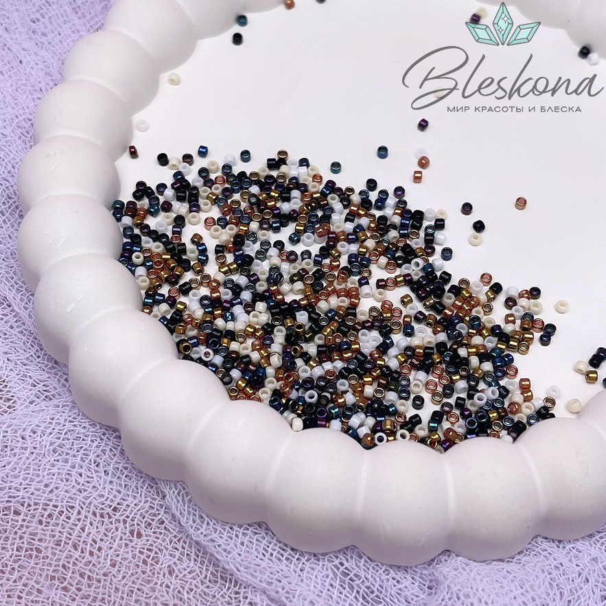 Бисер TOHO round 11/0 цвет №60-045 (микс)
